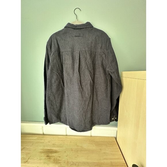 Legendary Whitetails Charcoal Gray Flannel Shirt Mens Size L Original Buck Camp - Picture 7 of 8